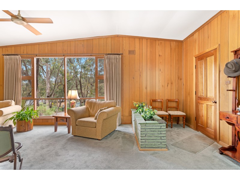 17 Lee Street, Eden Hills SA 5050