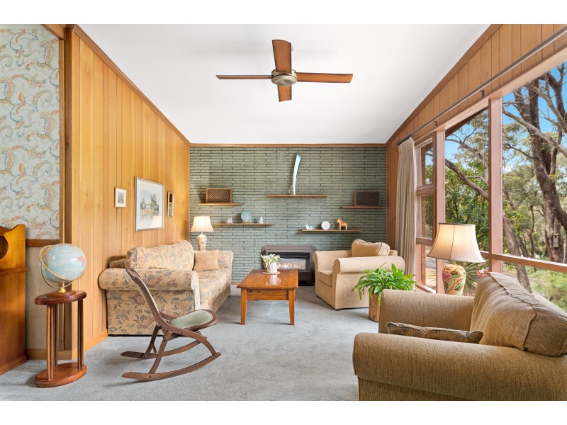 17 Lee Street, Eden Hills SA 5050