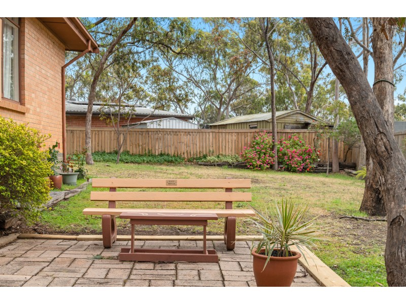 17 Lee Street, Eden Hills SA 5050