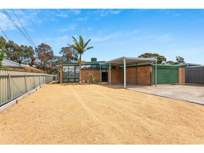 10 Caroona Avenue, Modbury Heights SA 5092