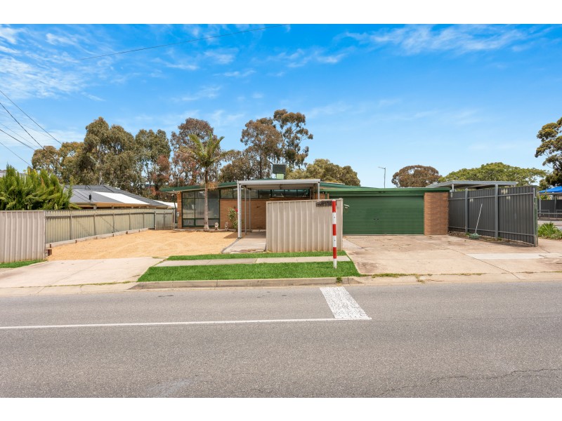 10 Caroona Avenue, Modbury Heights SA 5092