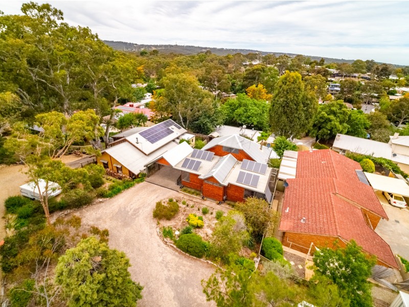 24 The Pines Close, Happy Valley SA 5159