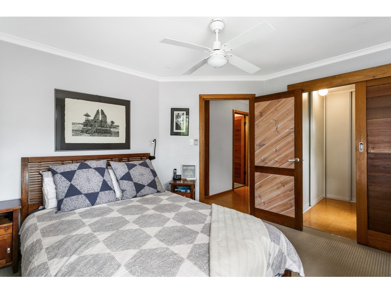 24 The Pines Close, Happy Valley SA 5159