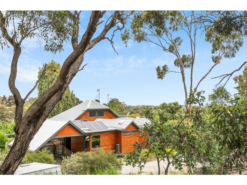 24 The Pines Close, Happy Valley SA 5159
