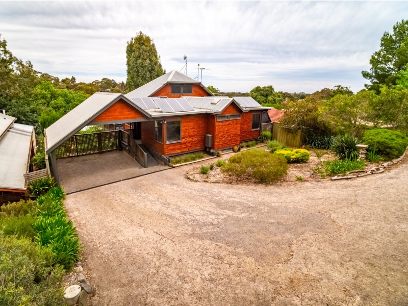 24 The Pines Close, Happy Valley SA 5159