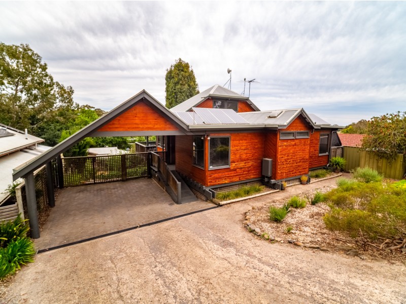 24 The Pines Close, Happy Valley SA 5159