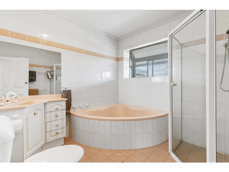 46 Glenloth Drive, Happy Valley SA 5159