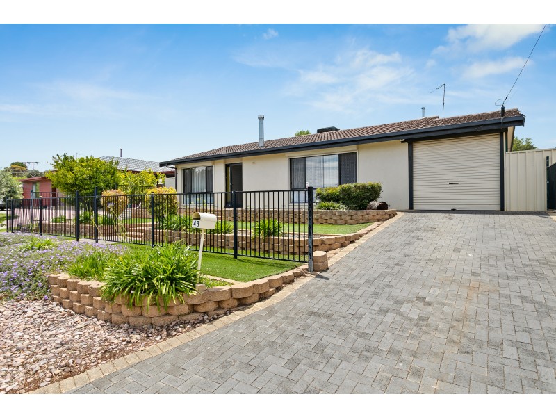 48 Lynlee Crescent, Huntfield Heights SA 5163