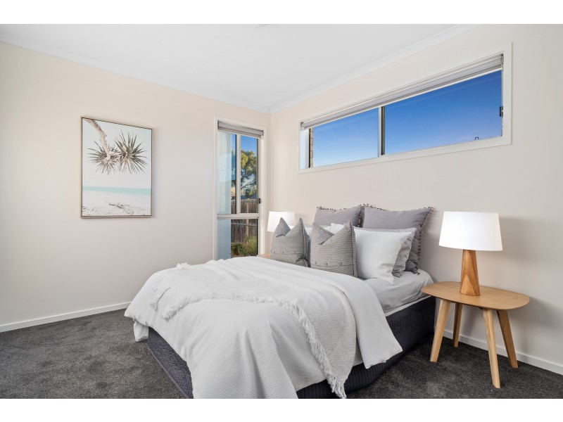 2 Goshawk Walk, Aldinga Beach SA 5173