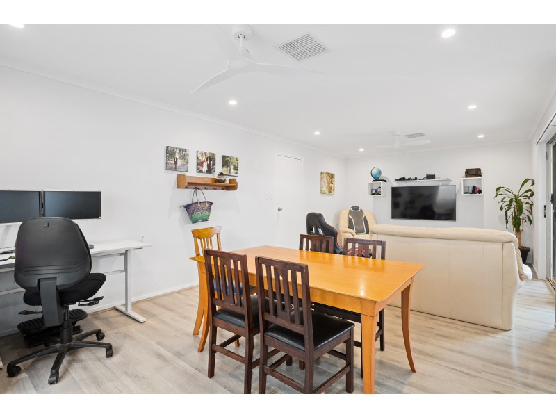 19 Hindmarsh Street, Seaford Heights SA 5169