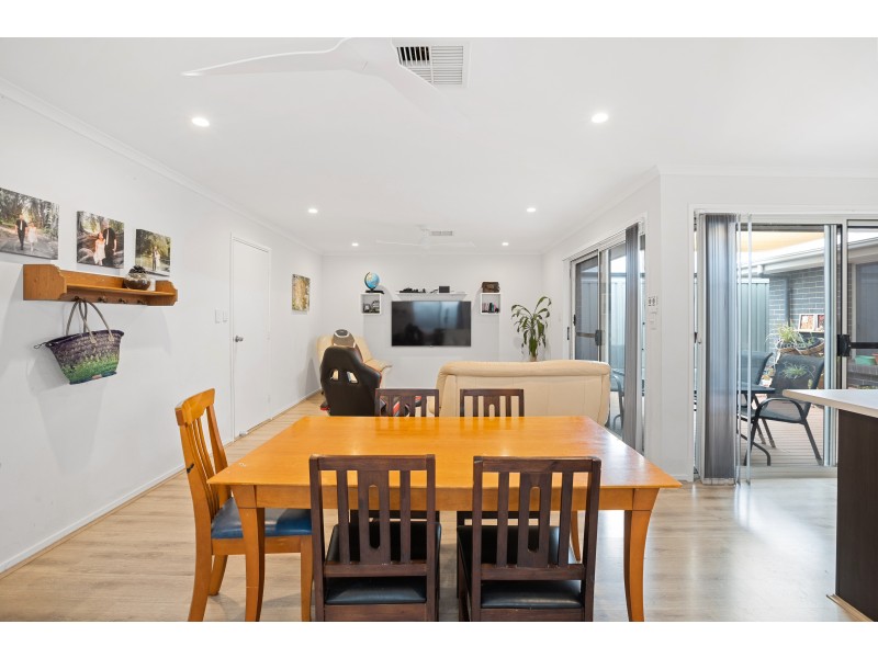 19 Hindmarsh Street, Seaford Heights SA 5169