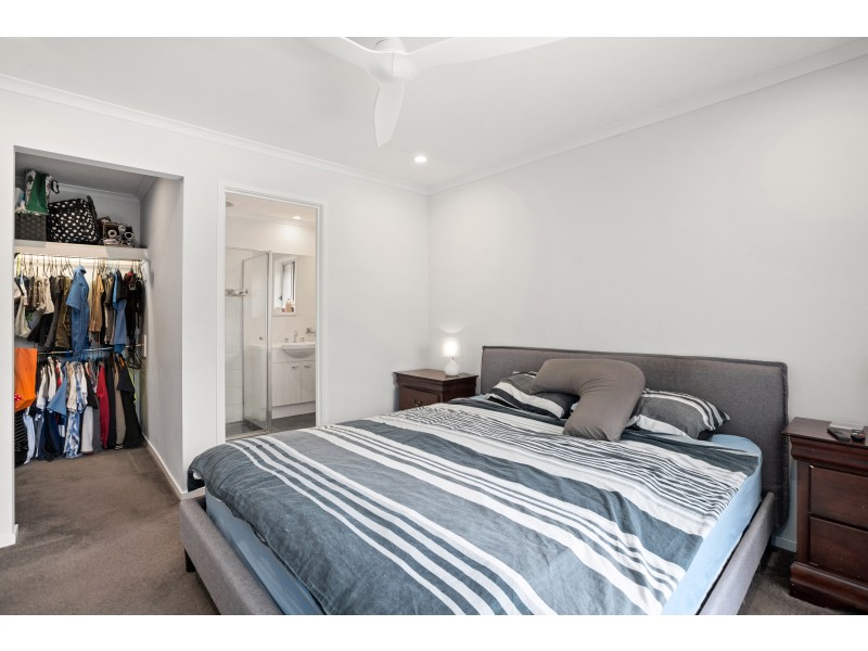 19 Hindmarsh Street, Seaford Heights SA 5169