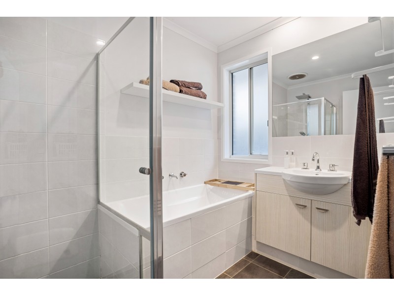 19 Hindmarsh Street, Seaford Heights SA 5169