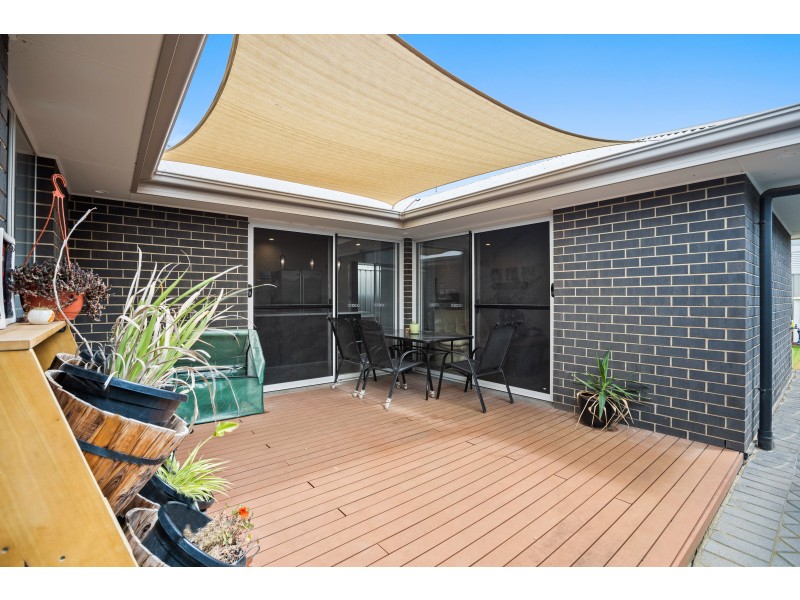 19 Hindmarsh Street, Seaford Heights SA 5169
