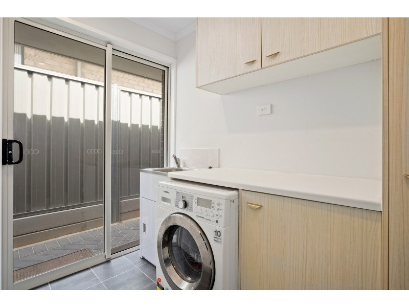 19 Hindmarsh Street, Seaford Heights SA 5169