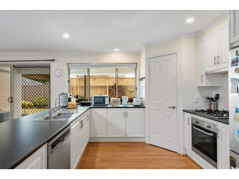 2 Anderson Court, Mount Compass SA 5210