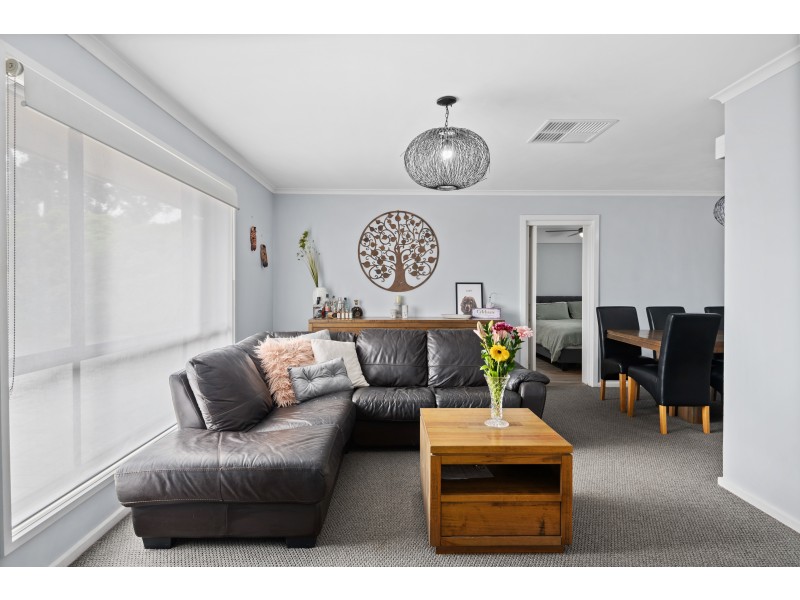 7 Clydesdale Court, Woodcroft SA 5162