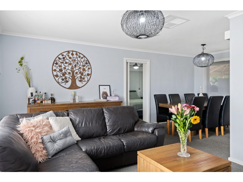 7 Clydesdale Court, Woodcroft SA 5162