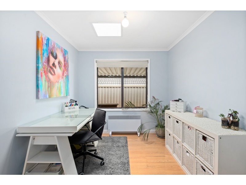 7 Clydesdale Court, Woodcroft SA 5162