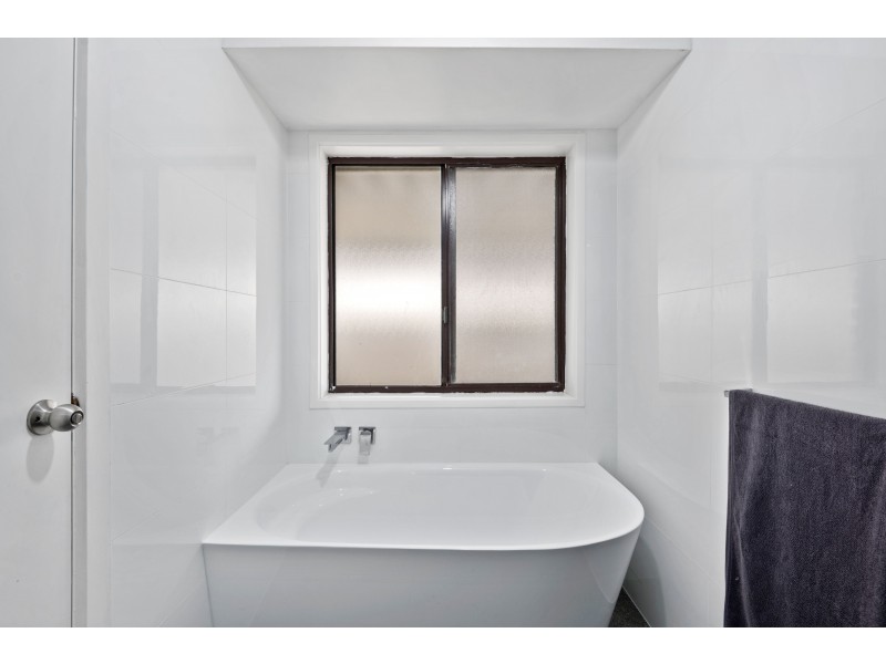 7 Clydesdale Court, Woodcroft SA 5162