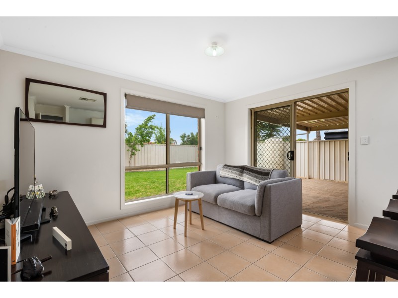 23 Blue Bay Avenue, Aldinga Beach SA 5173