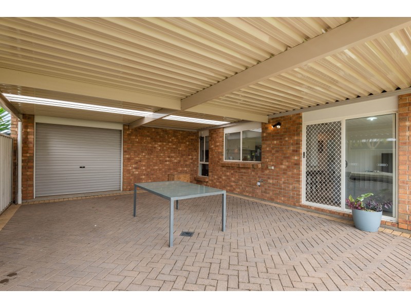 23 Blue Bay Avenue, Aldinga Beach SA 5173