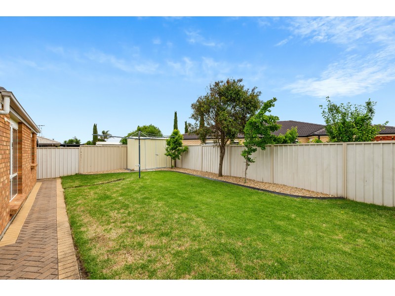 23 Blue Bay Avenue, Aldinga Beach SA 5173