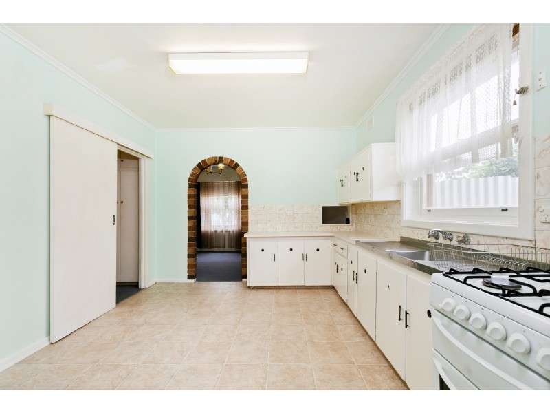 144 Bradley Grove, Mitchell Park SA 5043