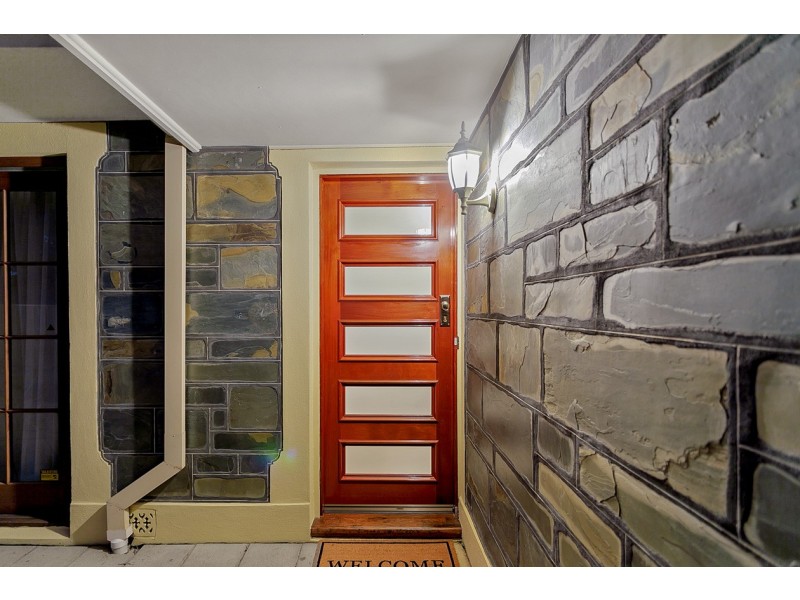 5 Pembry Crescent, Morphett Vale SA 5162