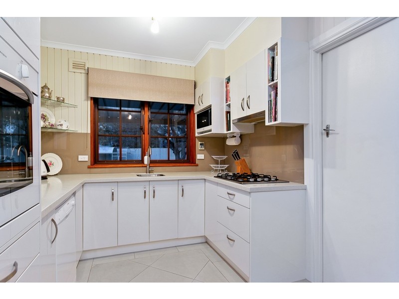 5 Pembry Crescent, Morphett Vale SA 5162