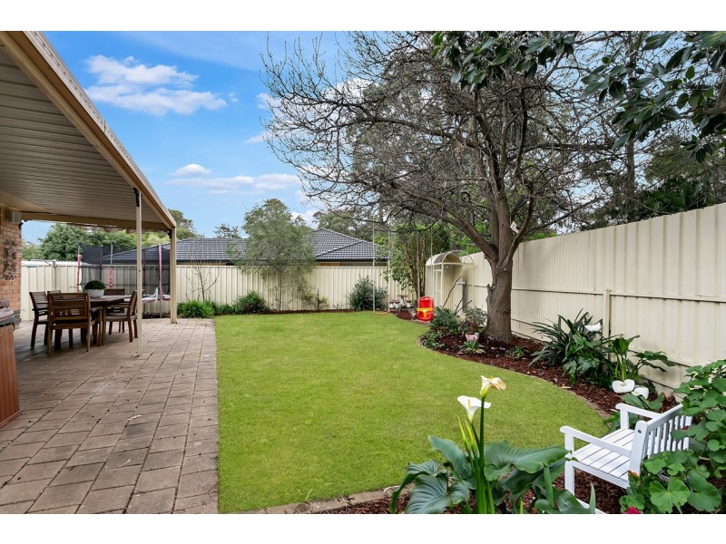 5 Pembry Crescent, Morphett Vale SA 5162