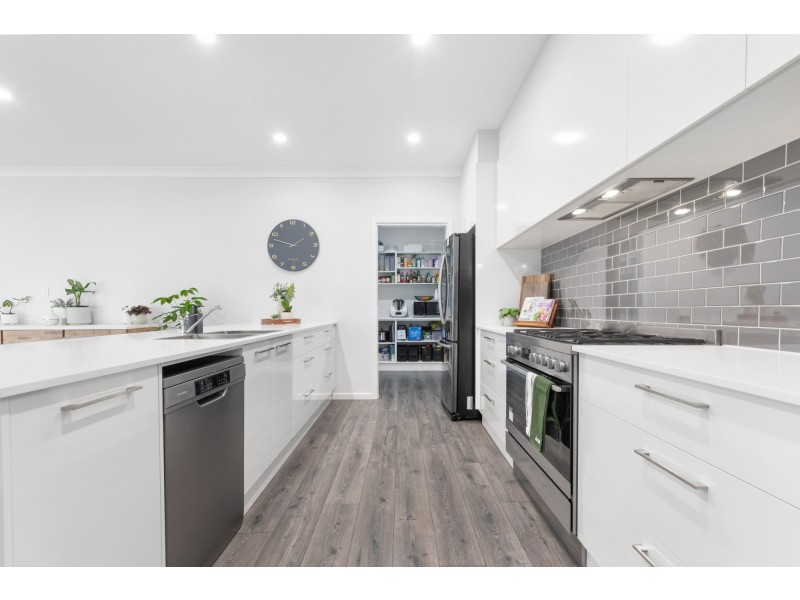 19 John Circuit, Angle Vale SA 5117