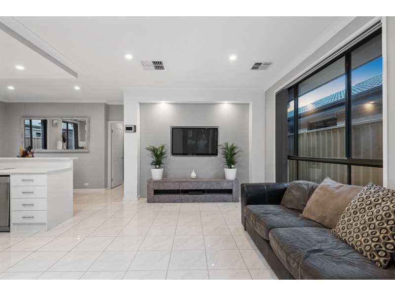 801 Grand Blvd, Seaford Meadows SA 5169