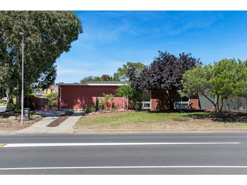 7 Nicolle Drive, Morphett Vale SA 5162
