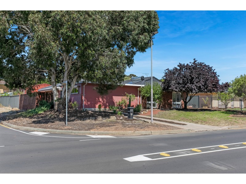 7 Nicolle Drive, Morphett Vale SA 5162