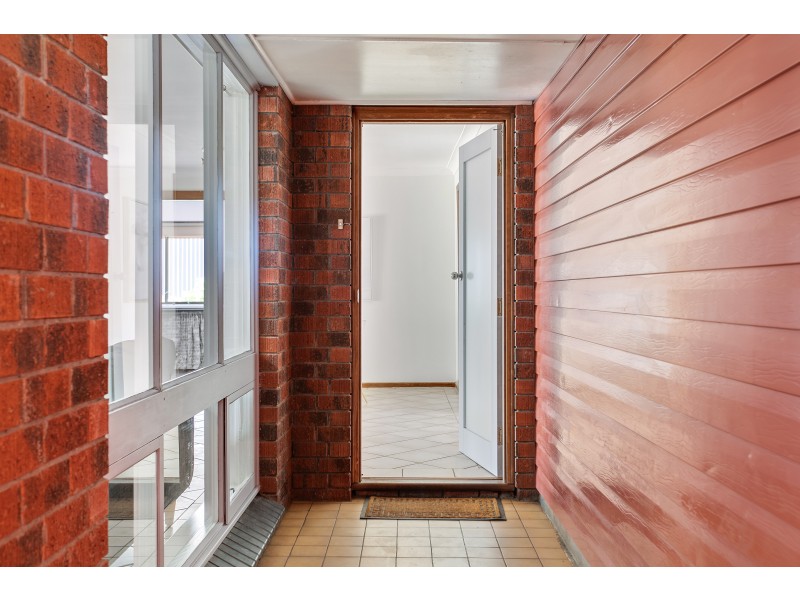 7 Nicolle Drive, Morphett Vale SA 5162
