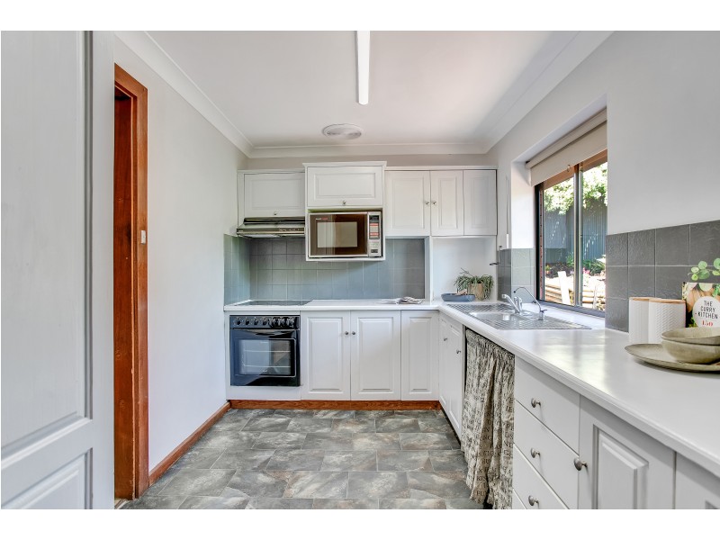 7 Nicolle Drive, Morphett Vale SA 5162