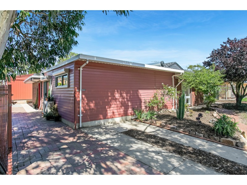 7 Nicolle Drive, Morphett Vale SA 5162