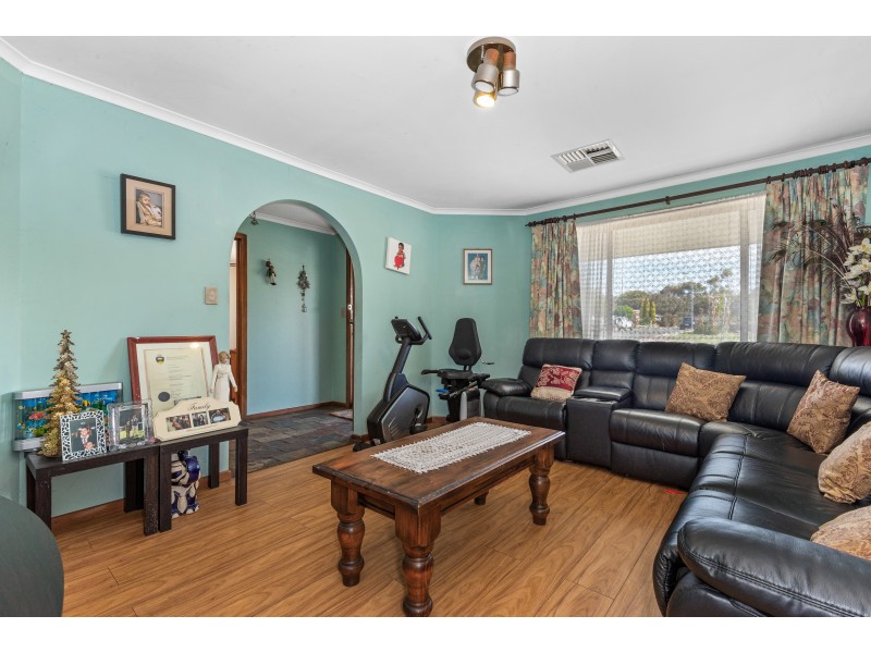 56 Emmerson Drive, Morphett Vale SA 5162
