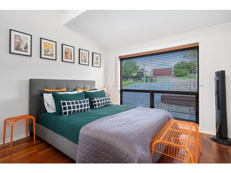 50 Doulton Drive, Trott Park SA 5158