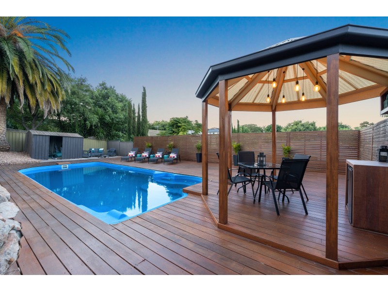50 Doulton Drive, Trott Park SA 5158