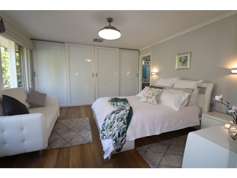 38 Wyndham Drive, Coromandel Valley SA 5051