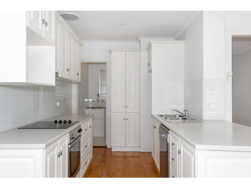 2/155 Esplanade, Brighton SA 5048