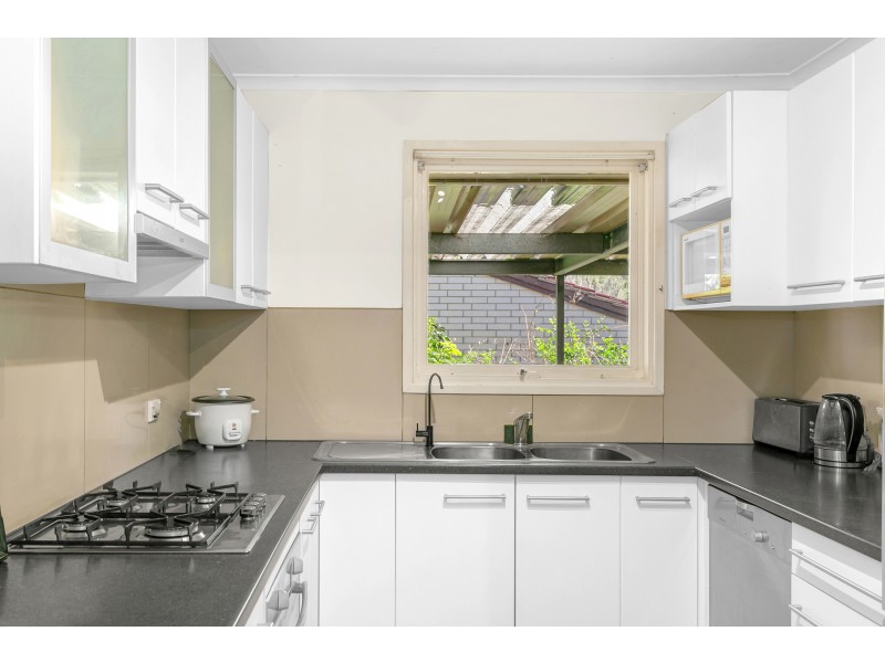 13 Redcraze Street, Aberfoyle Park SA 5159