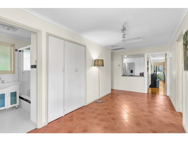 13 Redcraze Street, Aberfoyle Park SA 5159