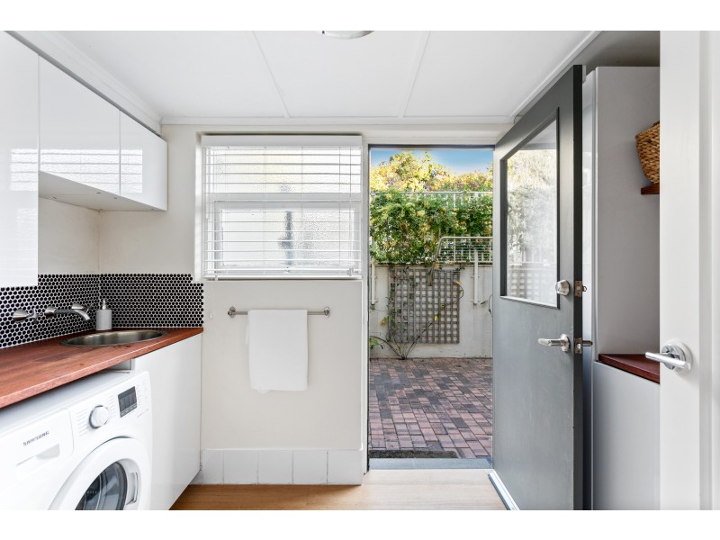 4 Tornado Avenue, Hallett Cove SA 5158