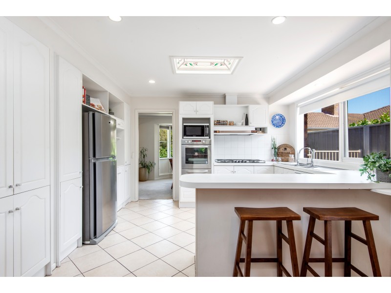 5 Rill Court, Aberfoyle Park SA 5159