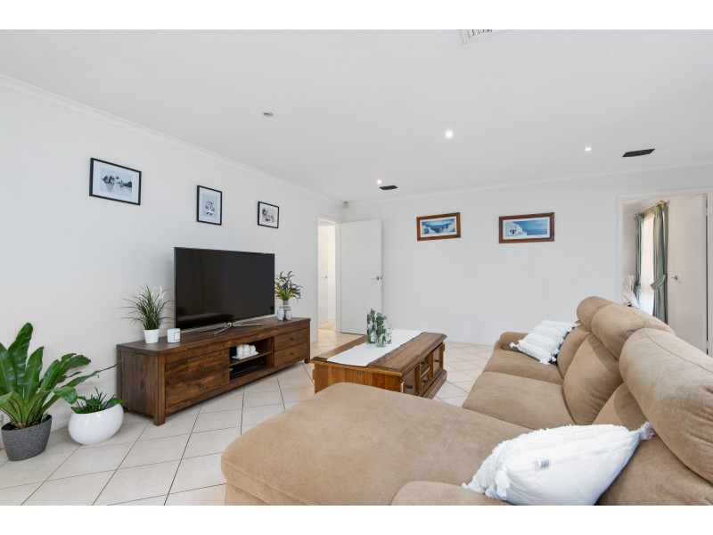 5 Rill Court, Aberfoyle Park SA 5159