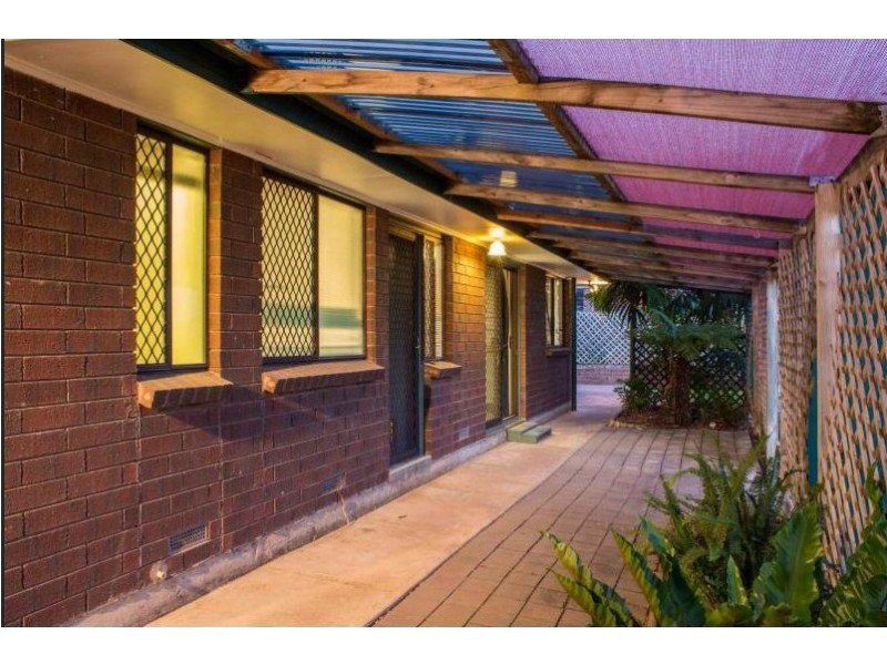 51 Lynlee Crescent, Huntfield Heights SA 5163