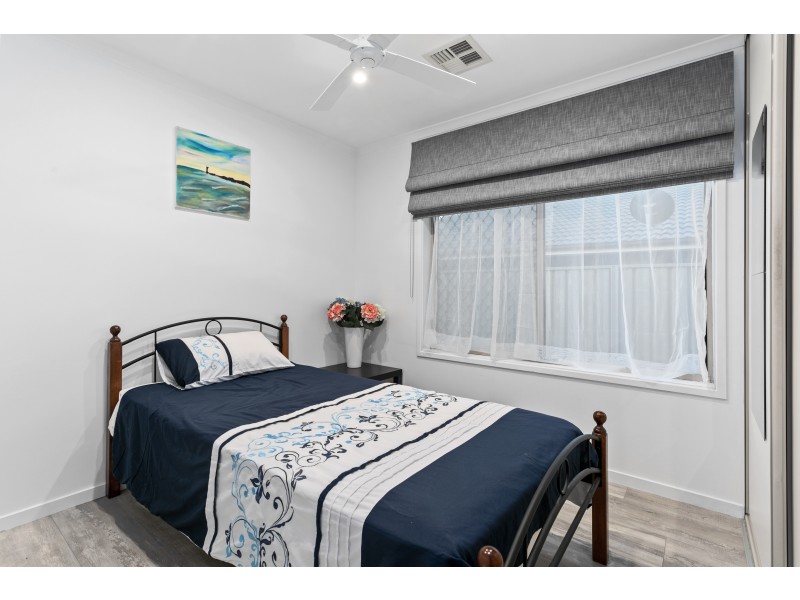 10 Foxfield Drive, Onkaparinga Hills SA 5163